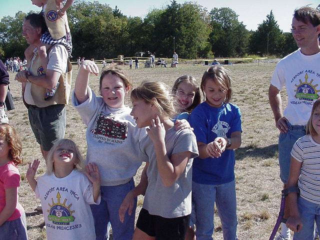 Stephanie, Amber Boldt, Morgan Carter, Fiona Cary and Brooke Boldt.JPG